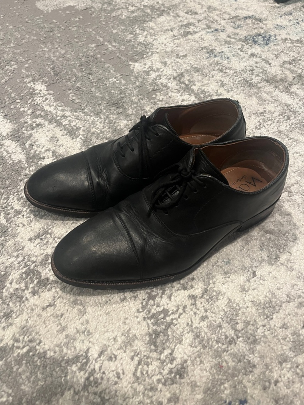 Men's Black Leather Cap-Toe Oxford Dress Shoes